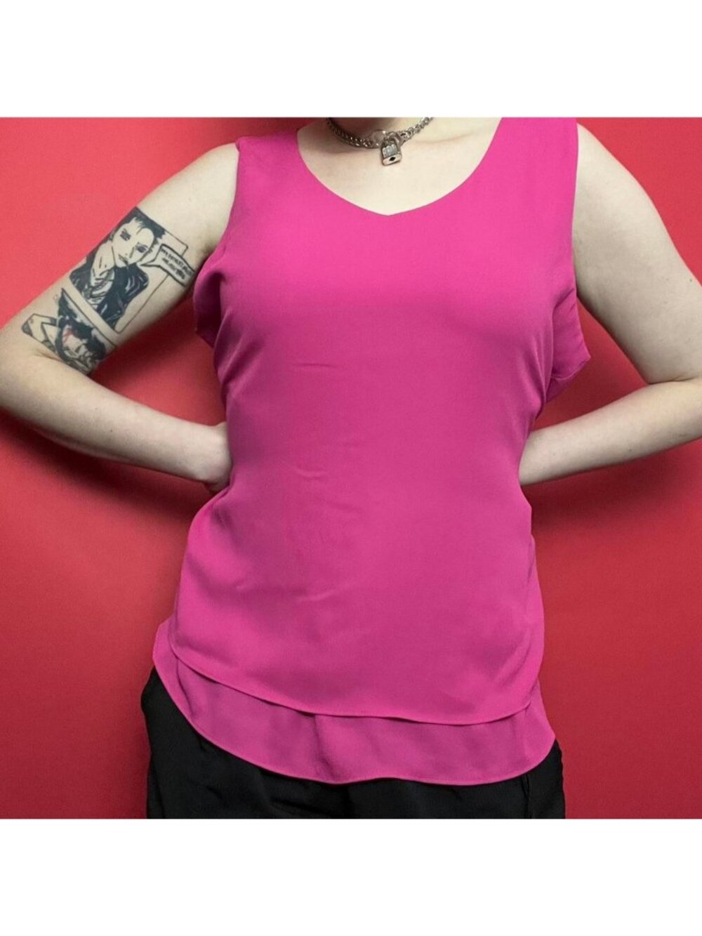 Laura  / hot pink thick strap tank top 🩷🩷
